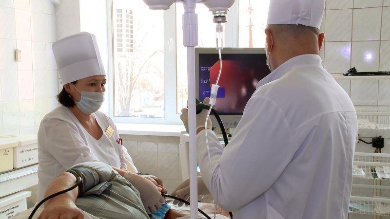 Врачи Оренбургской областной больницы осваивают новые технологии